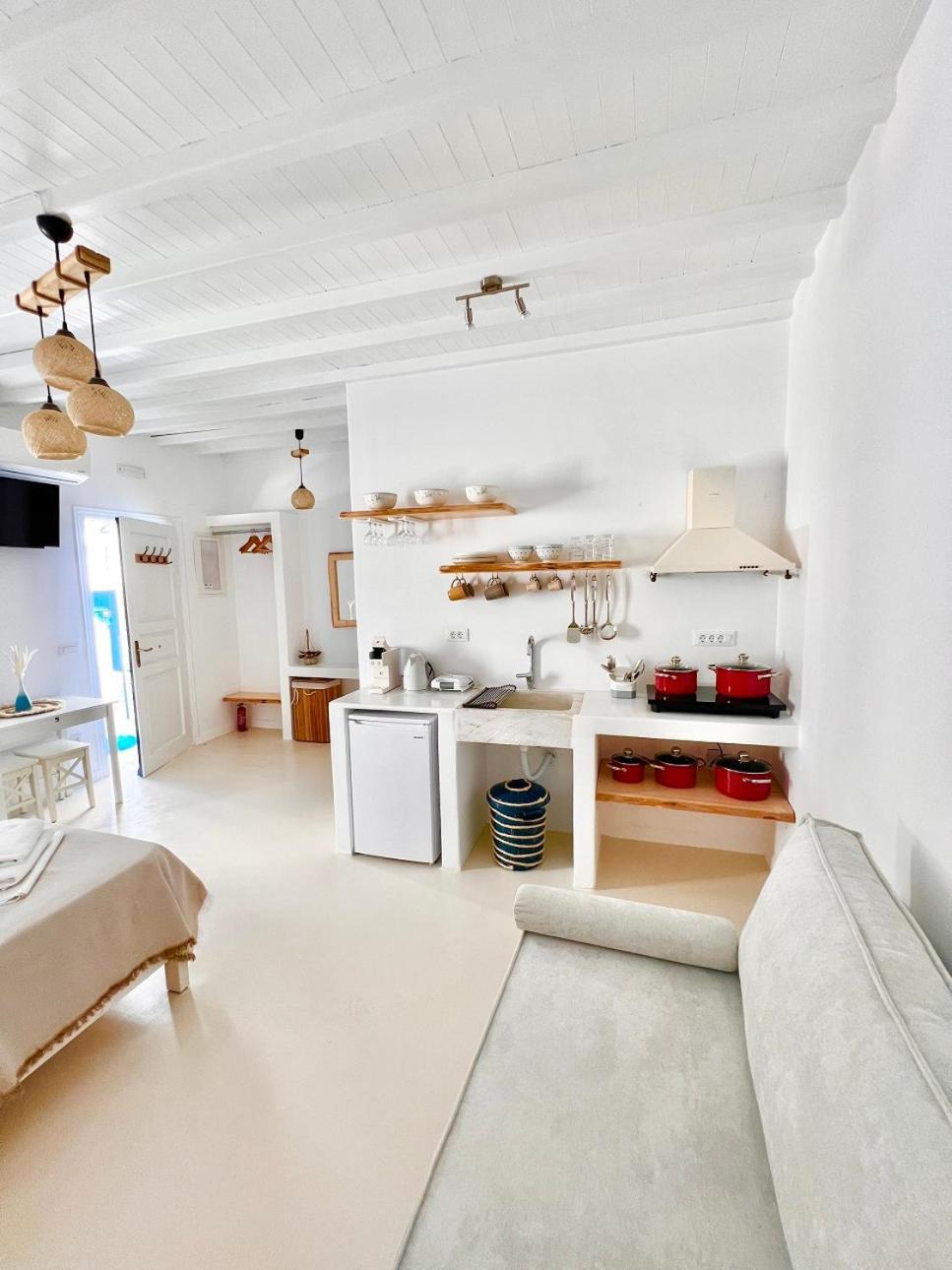Provis Rentals Suite Next To The Mills In Mykonos Town Eksteriør billede